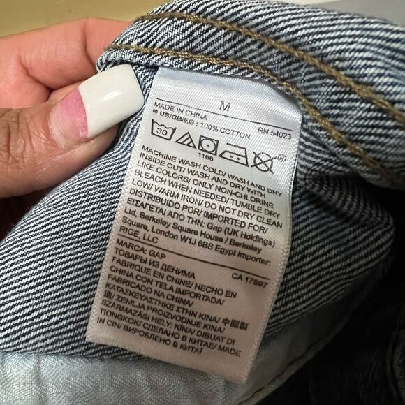 GAP Blue Medium Wash Long Sleeve Button-Down Denim Jean Jacket Adult Size M - Picture 4 of 4